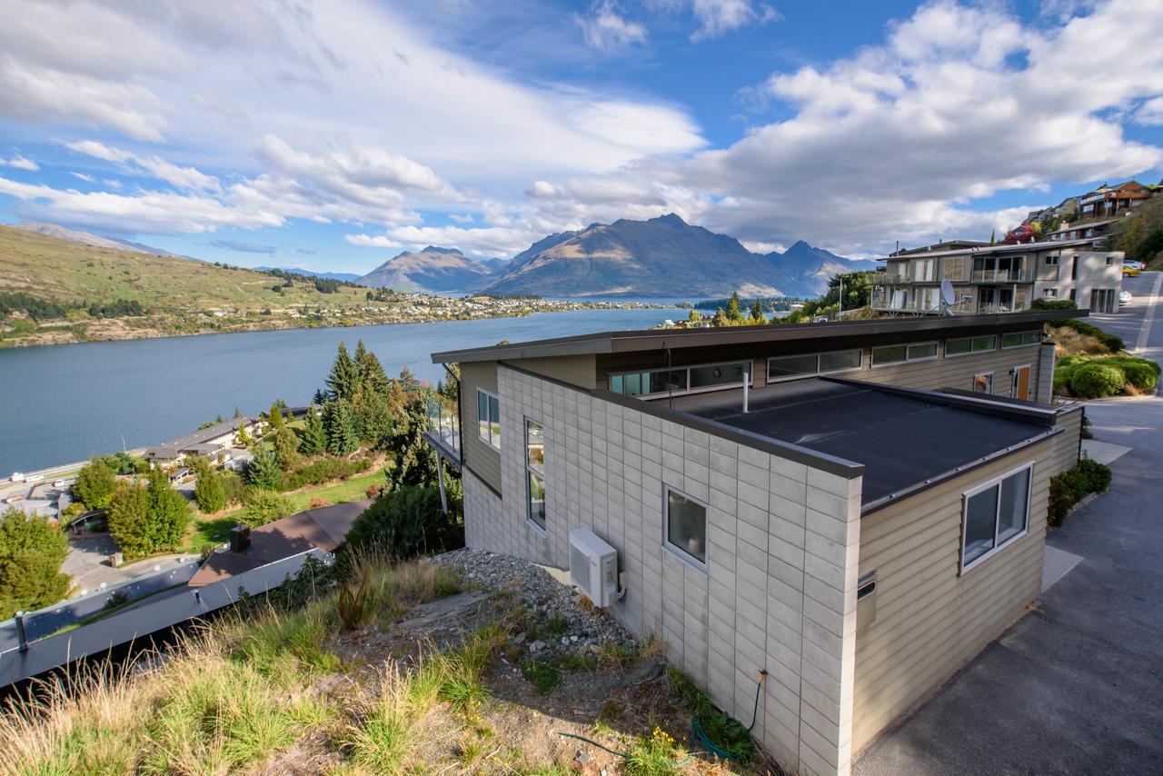 Contemporary Hilltop Abode Queenstown Buitenkant foto