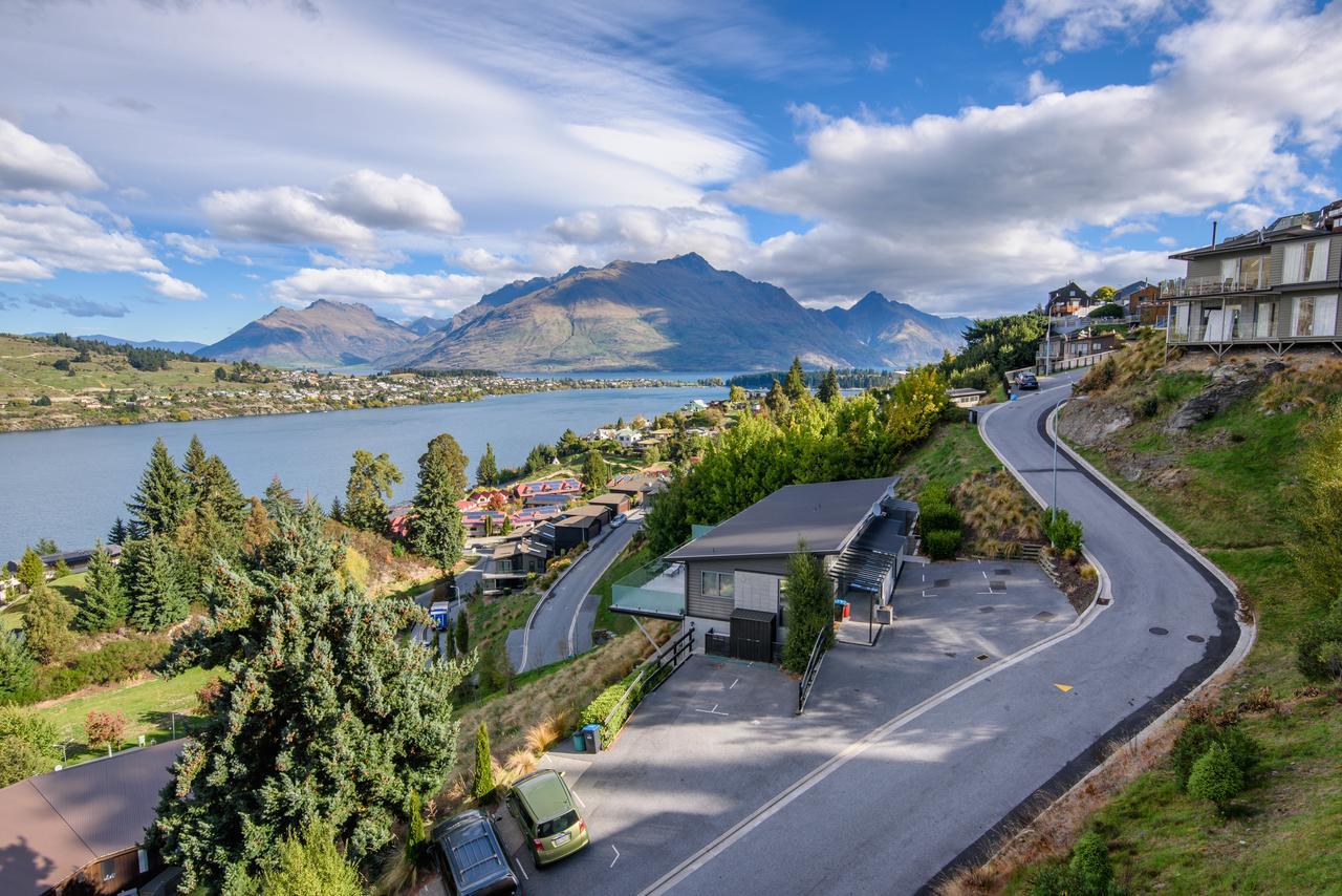 Contemporary Hilltop Abode Queenstown Buitenkant foto