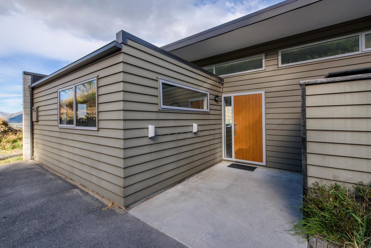 Contemporary Hilltop Abode Queenstown Buitenkant foto